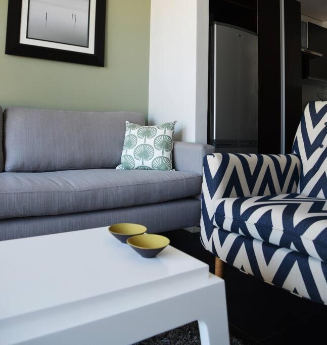 Appartement Lovely 1-bedroom De Waterkant With Parking And Wifi Le Cap